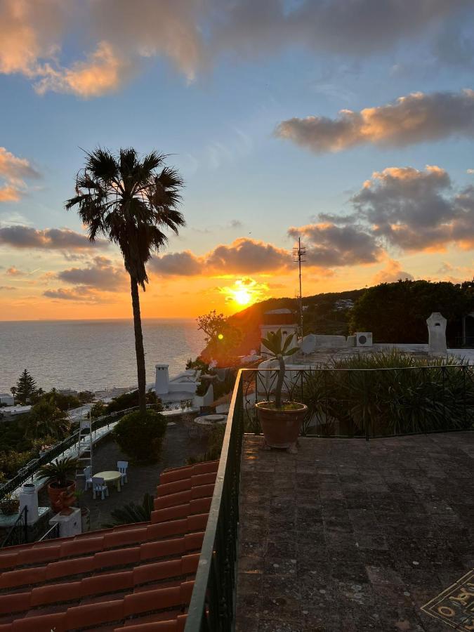 Blu Panorama Bed & Breakfast Forio di Ischia Екстериор снимка